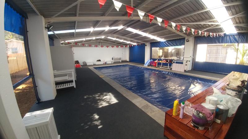 polygroup 10ft pool